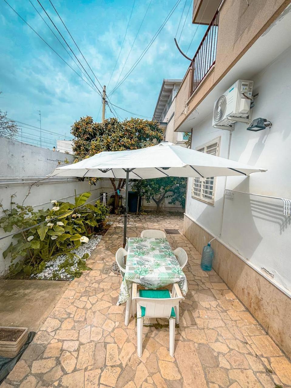 Villa Magnolia Con Giardino Bari Esterno foto